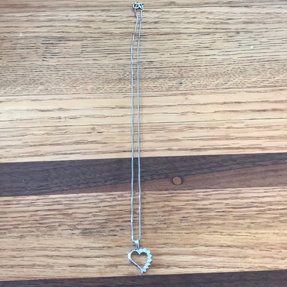 Silver heart necklace